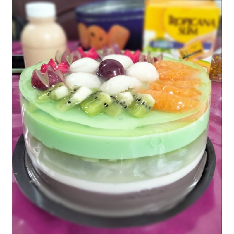 

puding tape ketan hijau dan kelapa muda