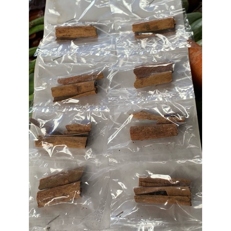 

bumbu patah / 1 papan