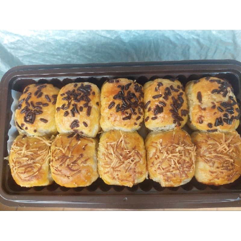

Pisang Bolen Rasa Coklat Dan Keju