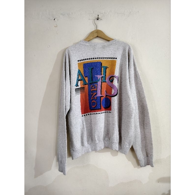 crewneck vintage hard rock cafe