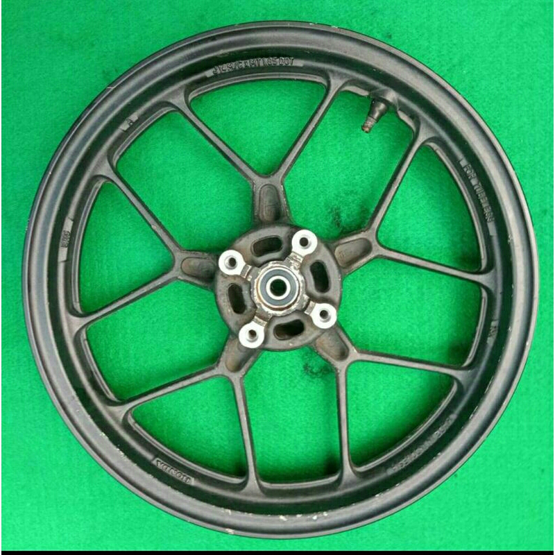velg depan vario 125 PNP vario 150 ORI