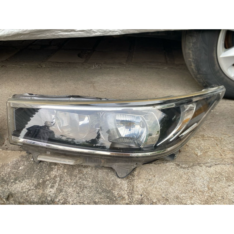 headlamp innova reborn