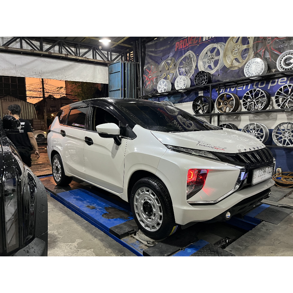 PAKET VELG PLUS BAN ACCELERA 225 55 R17 UNTUK MOBIL XPANDER USE VELG HSR MENTAWAI RING 17