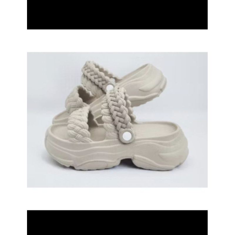 Sepatu sandal tali wanita kekinian/sepatu sendal premium/sepatu sendal wanita empuk