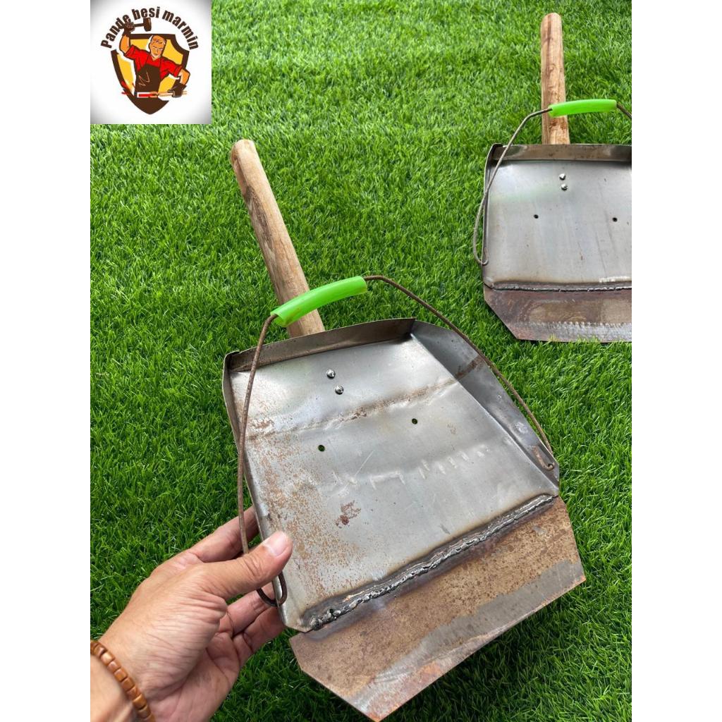 Sekop Pasir - Marmin pande besi