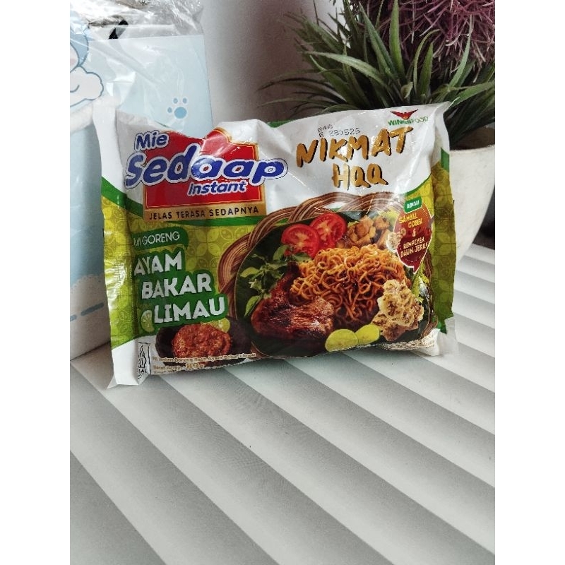 

Mie sedap ayam bakar limau paket 3 pcs