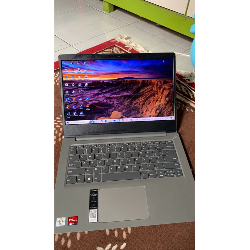 LAPTOP IDEAPAD SLIM 3 14 ATHLON SILVER 3050U RAM 8GB - SSD 256GB