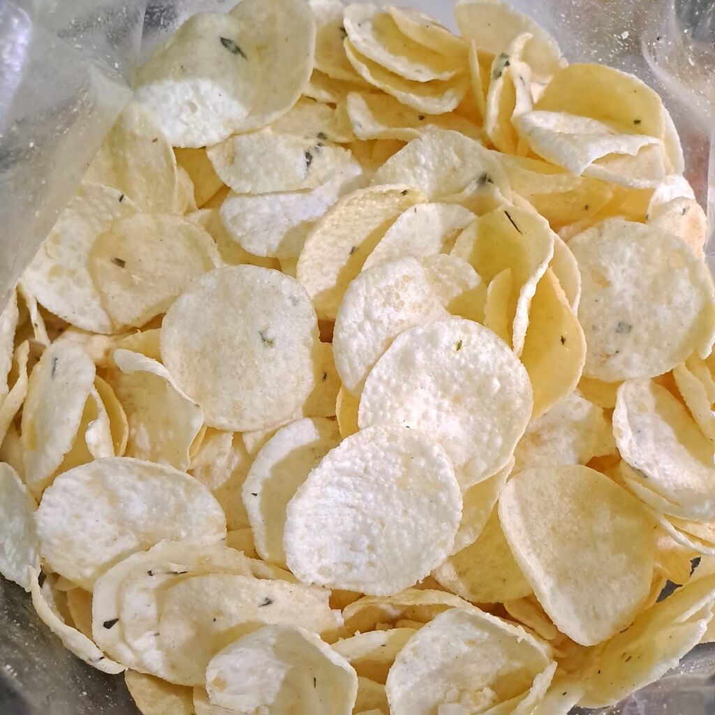 

Kecimpring Keripik Singkong rasa ORIGINAL GURIH 250 Gram