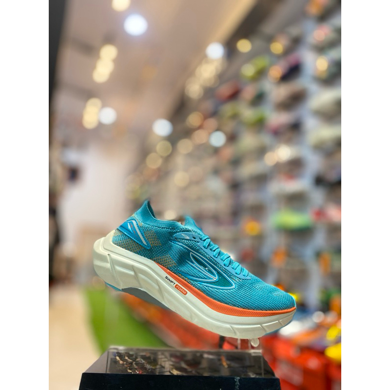 SEPATU RUNNING NINETEN KISHI RUN