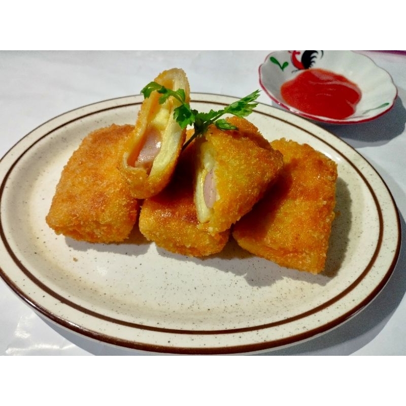 

Risol mayo frozen isi sosis keju - 1 pcs