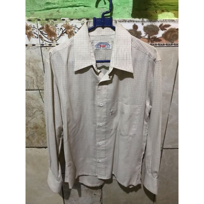 Kemeja Levi Strauss & co
