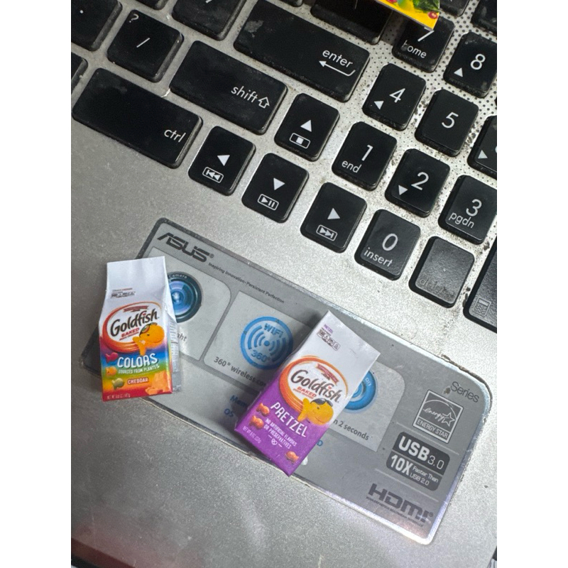 miniatur goldfish