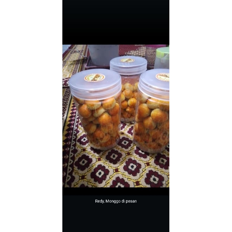 

kue nastar empuk ngeprul di mulut