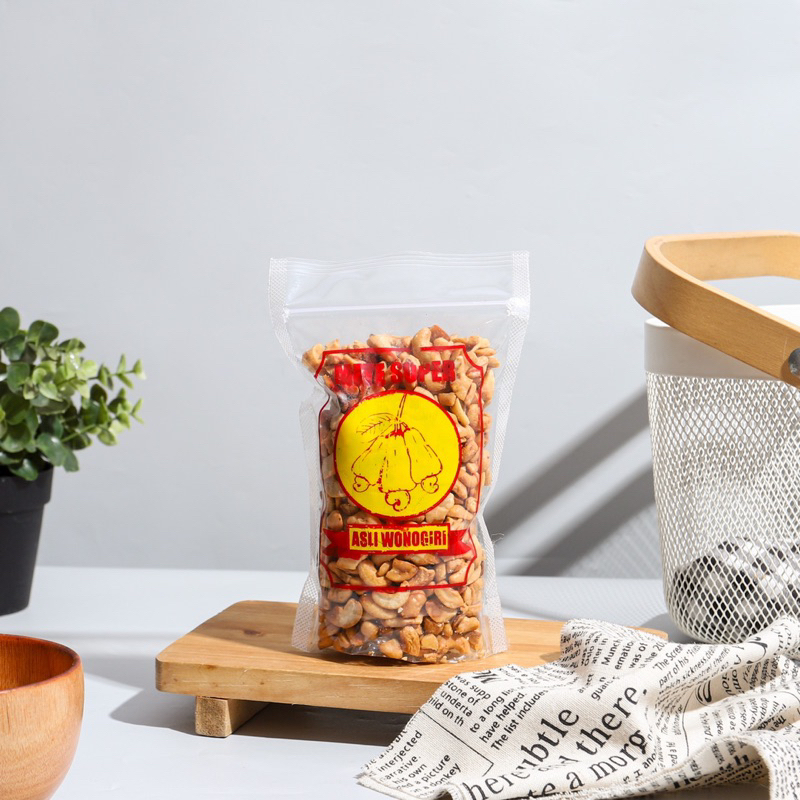 

Kacang Mete/Mede GRADE PREMIUM matang Oven 250gr