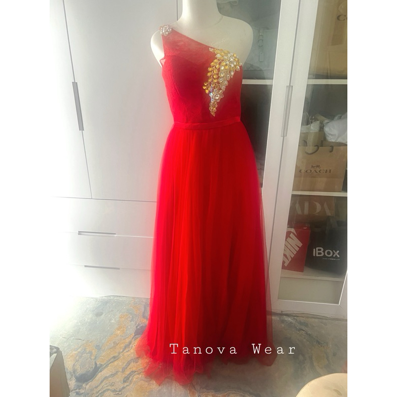 [RENT/SEWA] party gown / gaun pesta / party dress / gaun nikah / gaun prewed / dress prewed