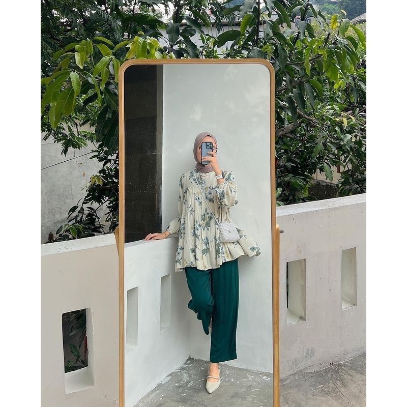 Meera Oneset / Setelan Jumbo