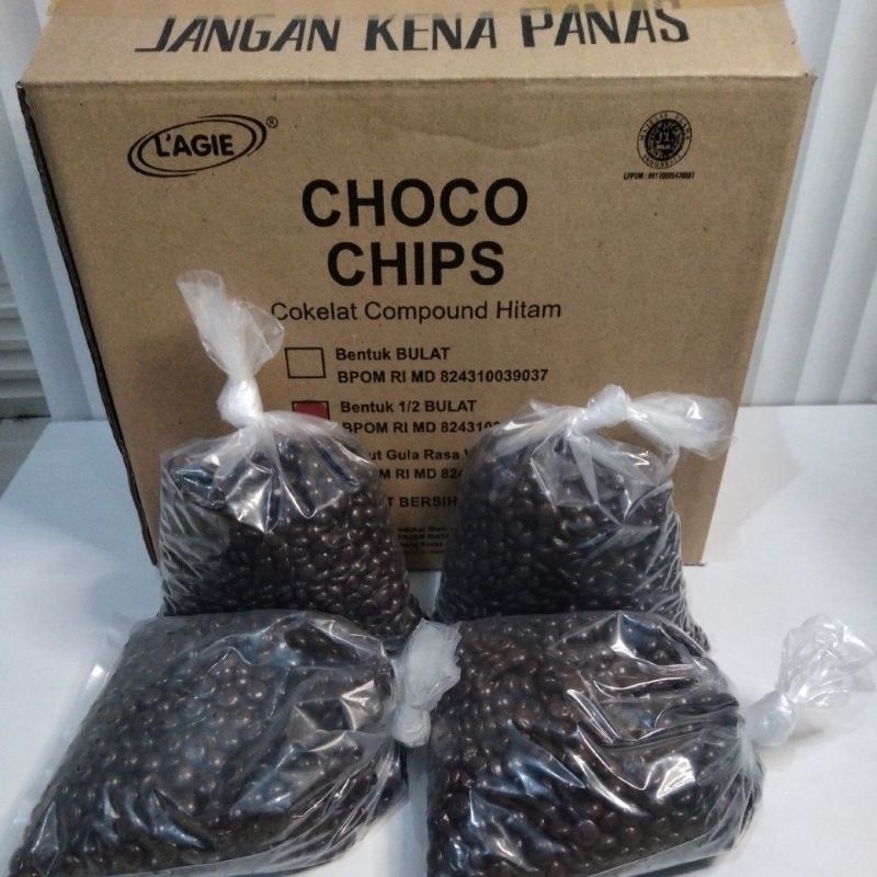 

choco chips 1/2 bulat cokelat compond hitam berat 250gram