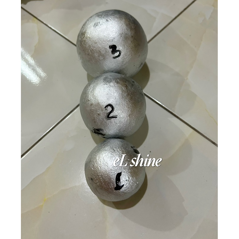 Bola Besi Tolak Peluru/Bola Tolak Peluru 1kg(1biji)