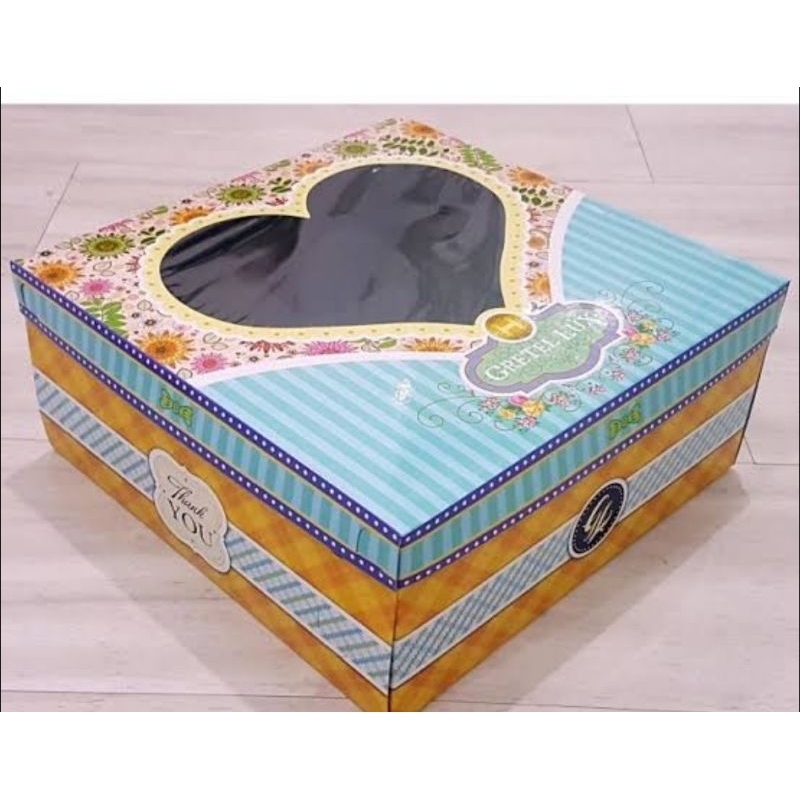 

Kotak kue / box cake / box kue tart/ box kue bunga tebal windows