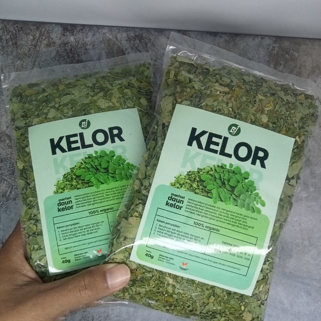 

Teh Seduh Daun Kelor BJ Isi 40 gram Teh Tubruk Daun Kelor Kering Asli Tanpa Campuran Daun Kelor Awur
