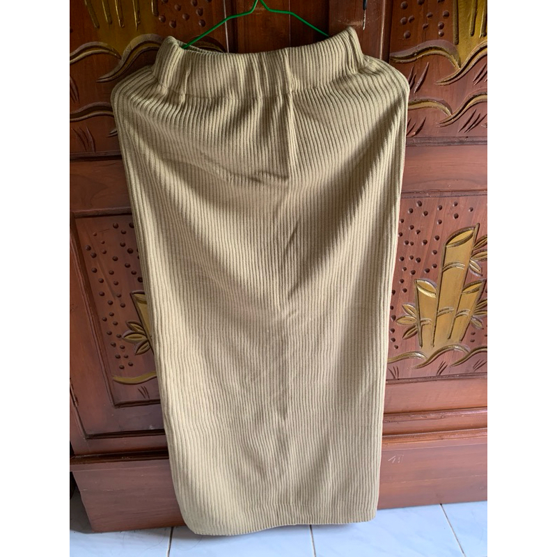 PRELOVED ROK SPAN