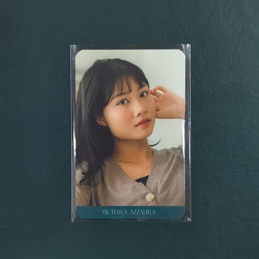 Photocard PC Official JKT48 Kalender A Gaze of Dream 2025 | Mutiara Azzahra Muthe