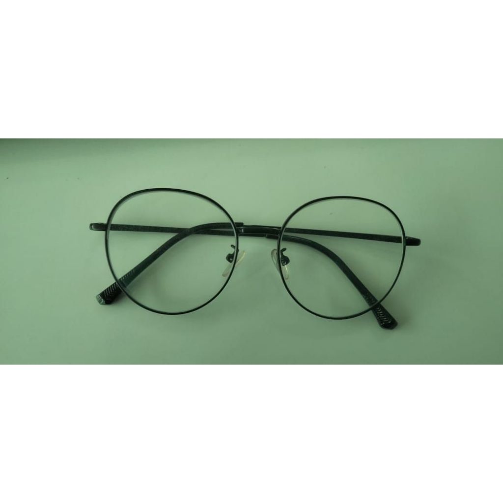 Kacamata Minus 0,5 Kanan Kiri