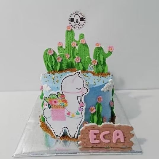 

llama cake/alpaca cake