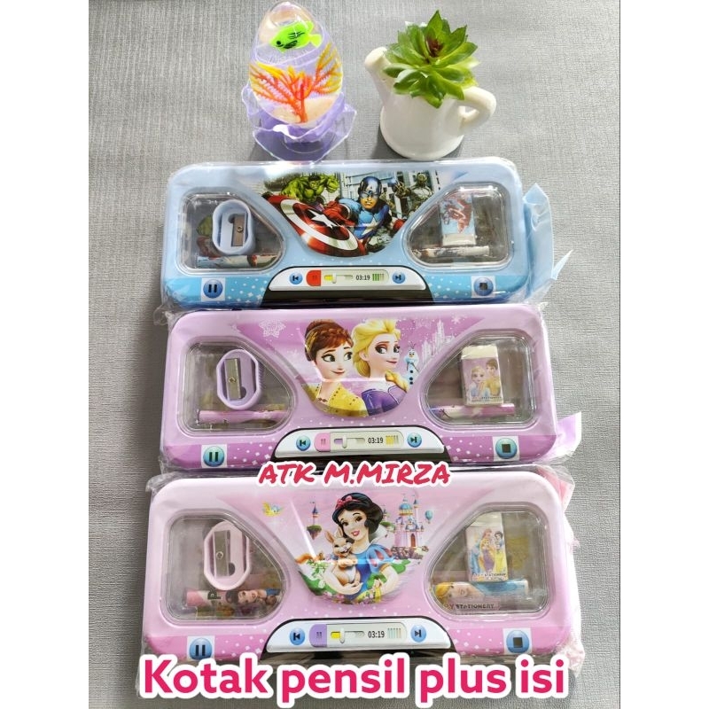 

Kotak Pensil Plus Isi