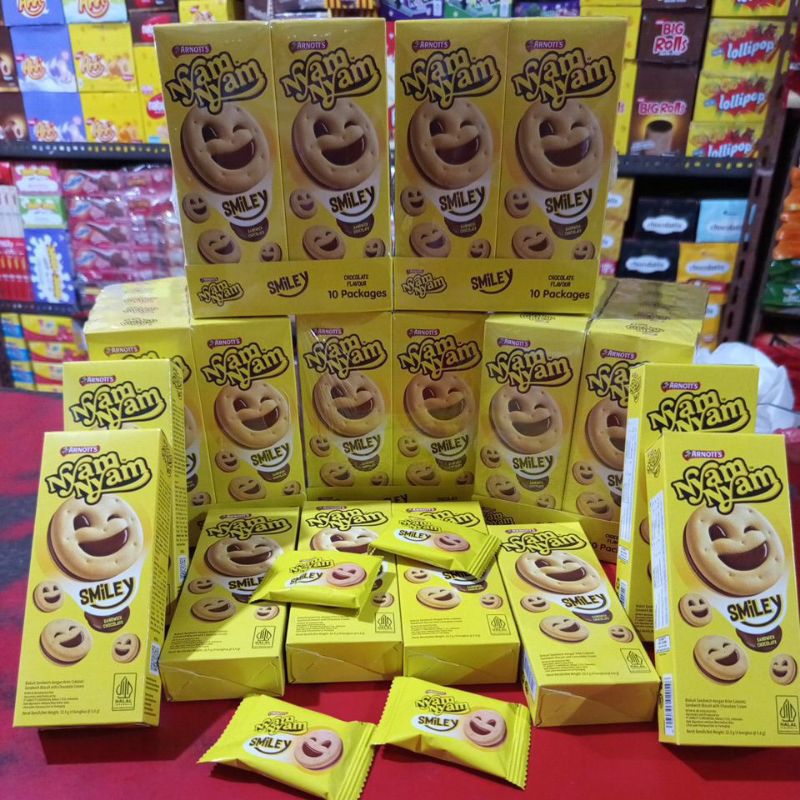 

Nyam Nyam smiley chocolate sandwich 22.5gr