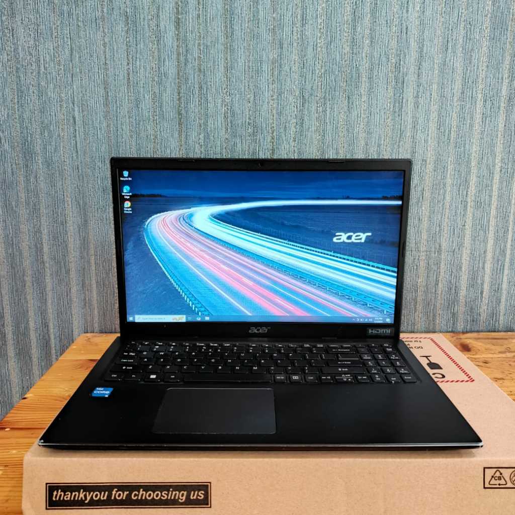 Acer Extensa 215 - 54, Procecror : Core i5 - 1135G7, 8/512GB, Black, BERGARANSI 