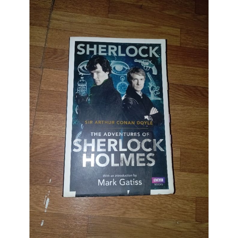 THE ADVENTURES OF SHERLOCK HOLMES BY SIR ARTHUR CONAN DOYLE (BBC SHERLOCK COVER)
