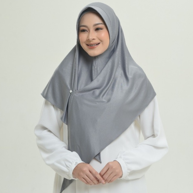 Rabbani - Kerudung Bernadya Hijab Instan Dewasa