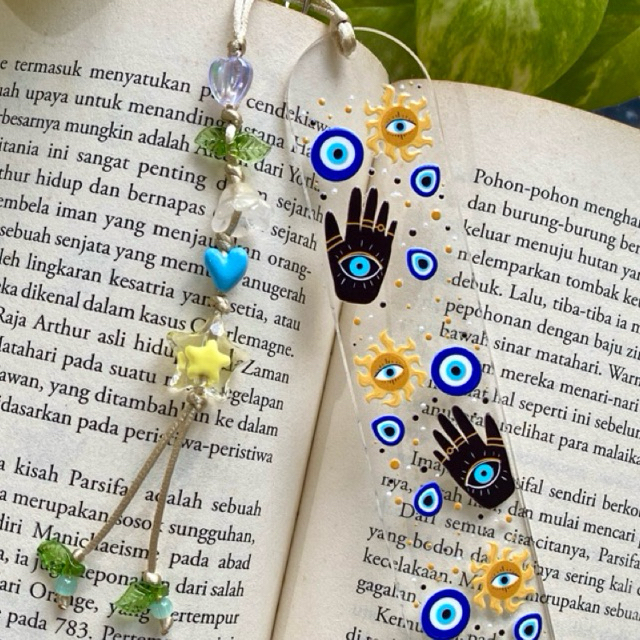 

Acrylic Bookmark - Pembatas Buku Akrilik desain boho (uk. 3cmx15cm)