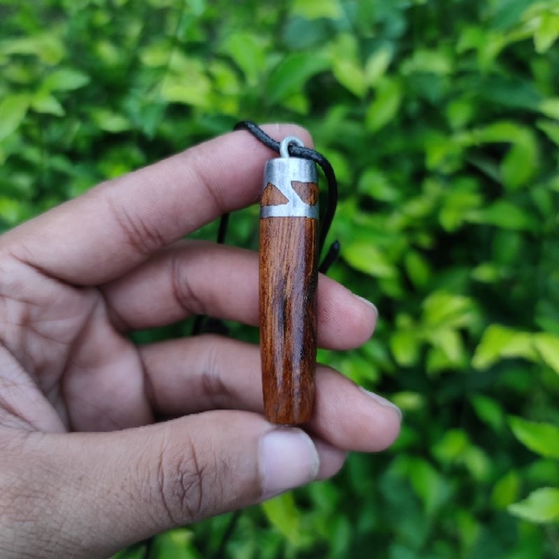 Kalung Ageman Kayu Gaharu