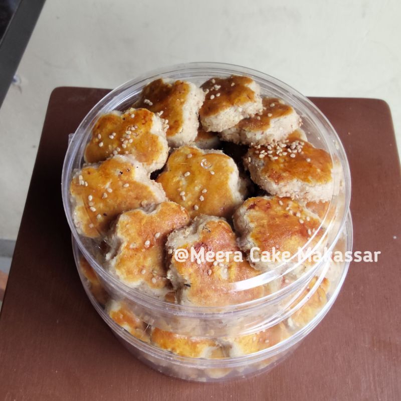 

Bimoli Kacang | Kue Kering Makassar