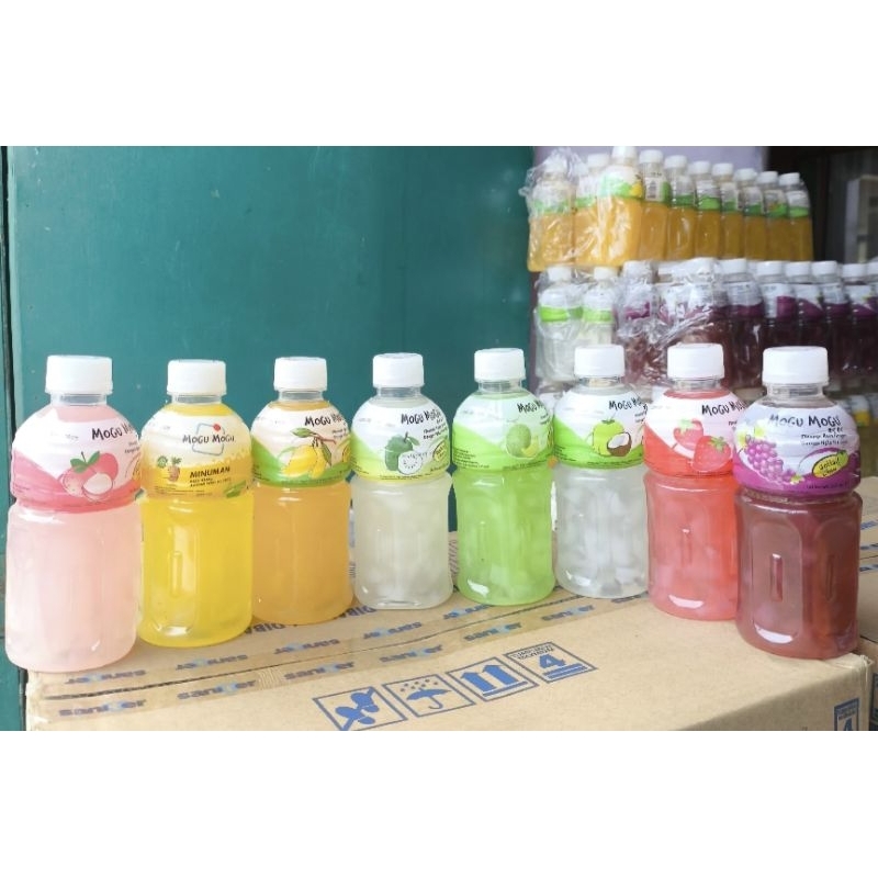 

mogu mogu minuman paket isi 10 botol