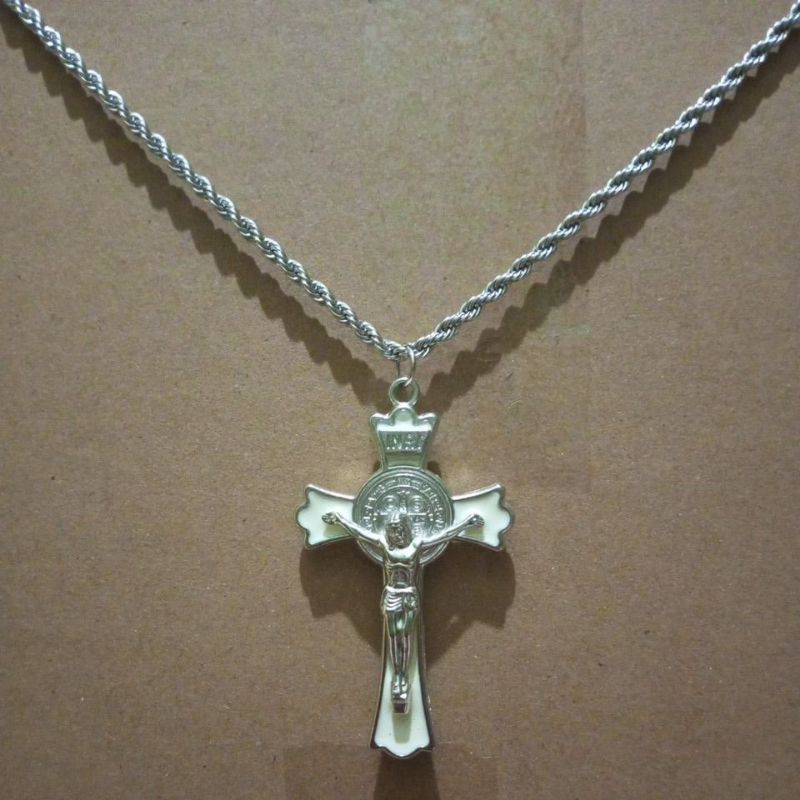 kalung salib benediktus titanium katolik