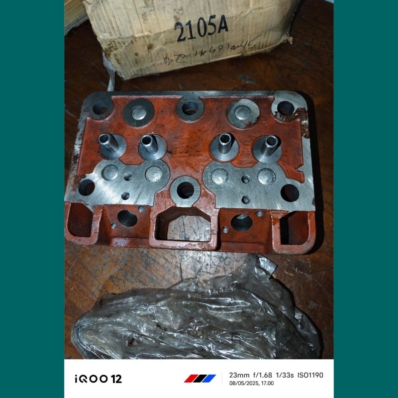 cylinder head/deksel Shanghai DF2105A 2cylinder tegak 24PK/HP