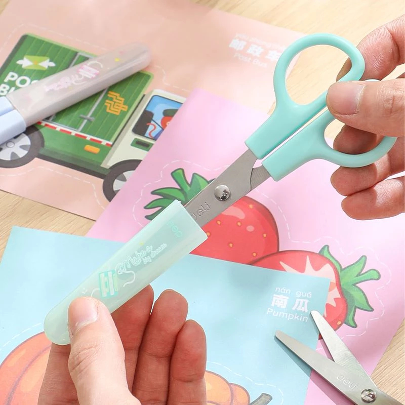 

Deli X Agnes Mo Scissor / Gunting Z505