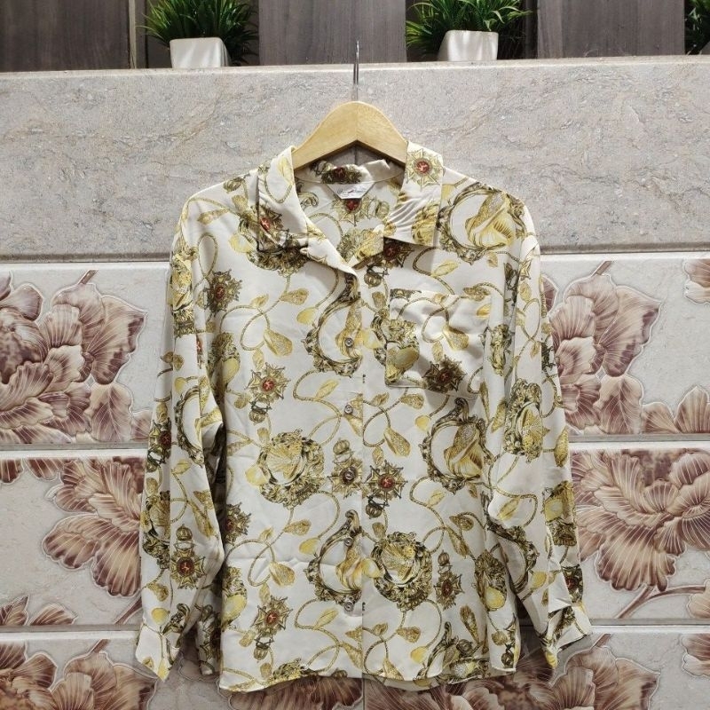 KEMEJA VINTAGE RANTAI