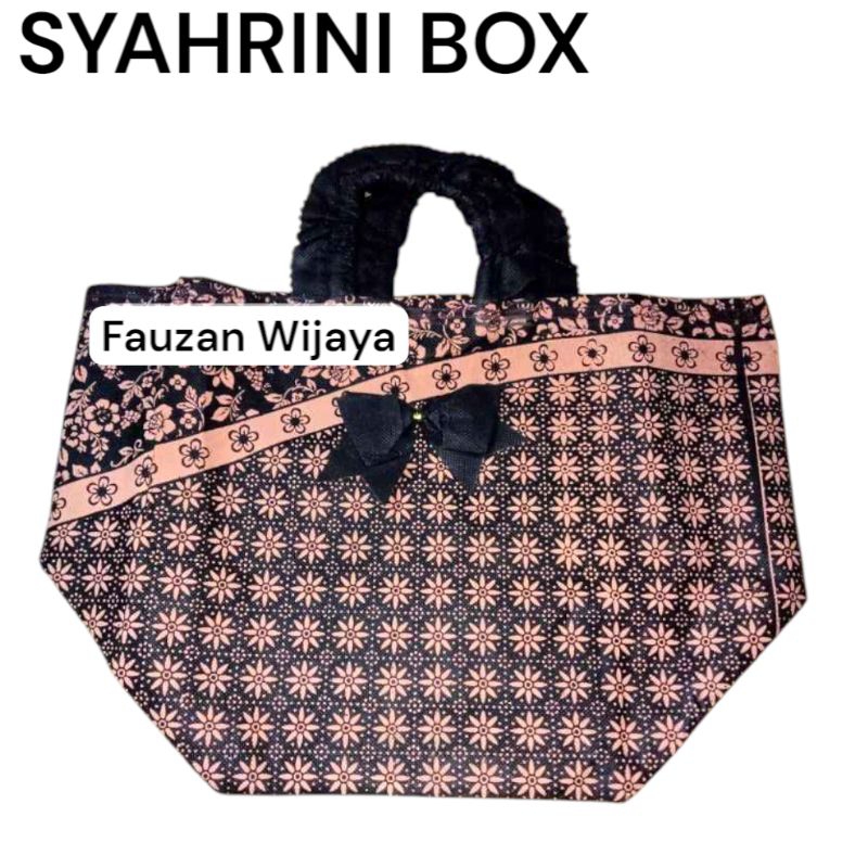 

Goodiebag hajatan Tas Kain Box Besek Hajatan Box Nasi Syahrini isi 12pcs