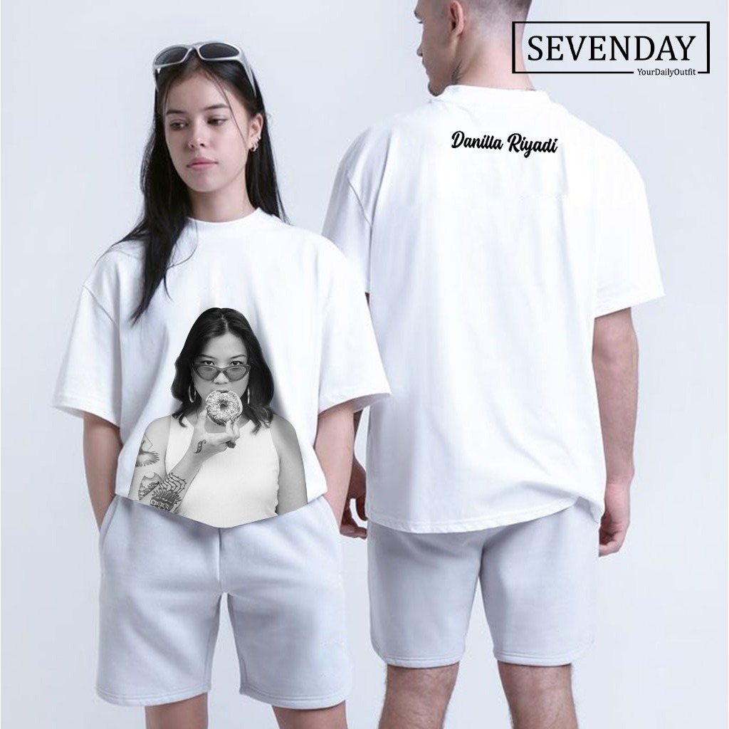 KAOS Danilla Riyadi VINTAGE TSHIRT Danilla Riyadi KAOS Danilla Riyadi COCOK UNTUK PRIA DAN WANITA