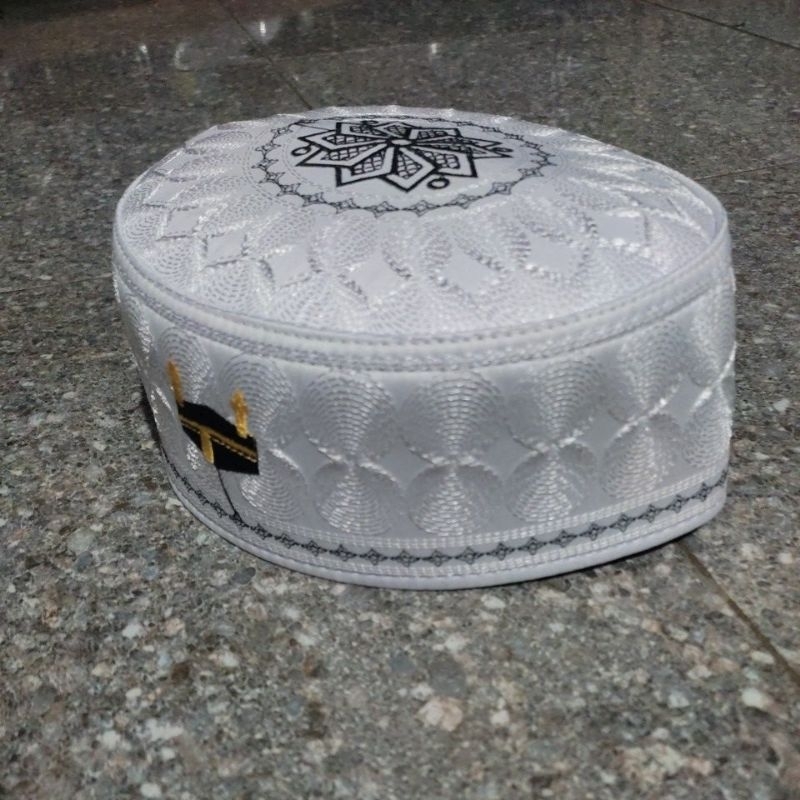 peci kopiyah malasia bordir logo ka.bah dapak