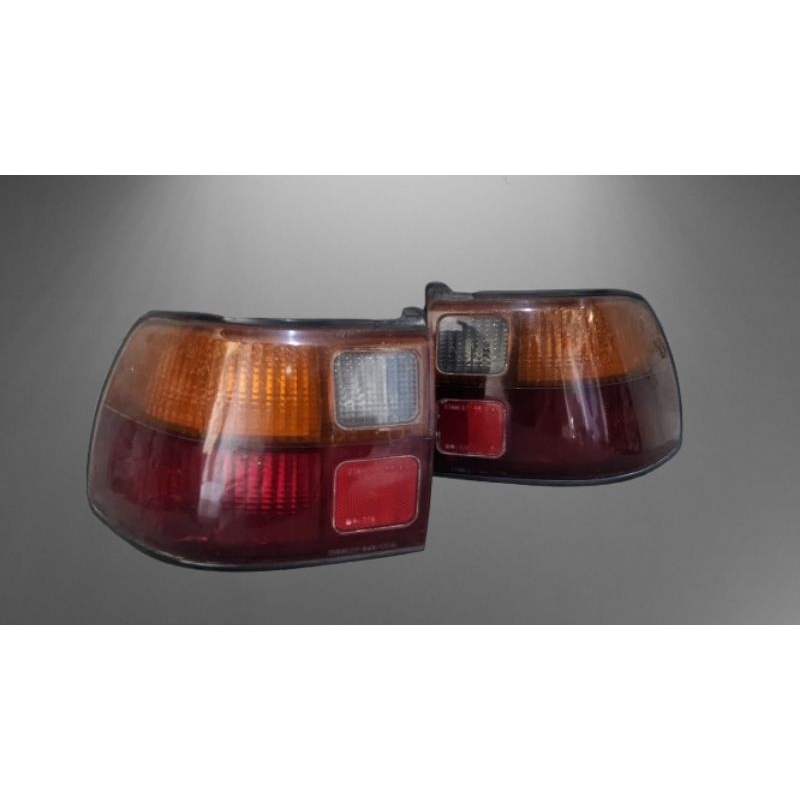 Stoplamp lampu belakang ford laser gala 1991-1995 ORIGINAL