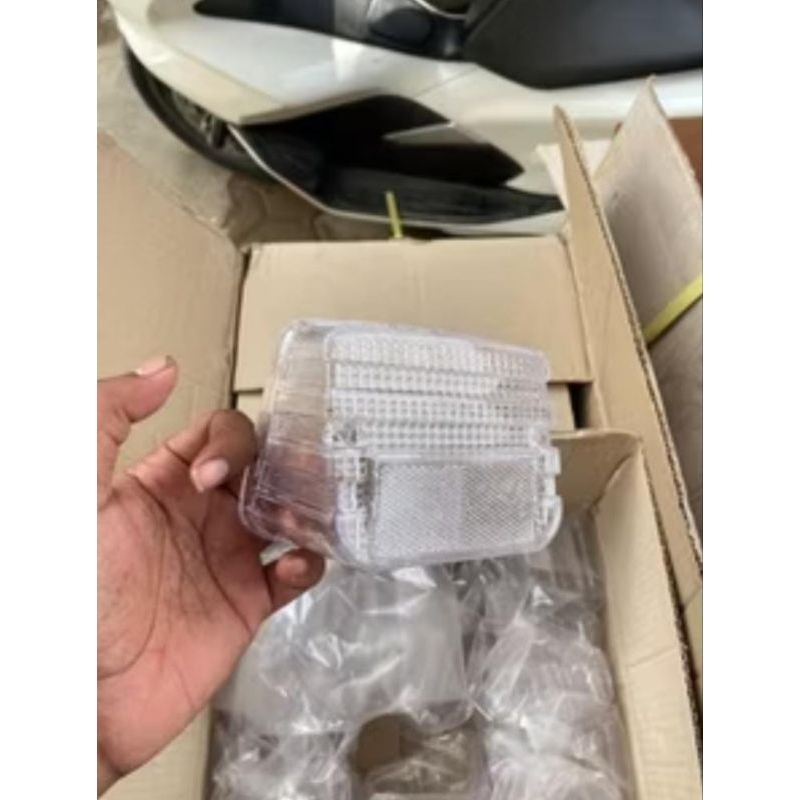 Mika stoplam lampu belakang gl 100