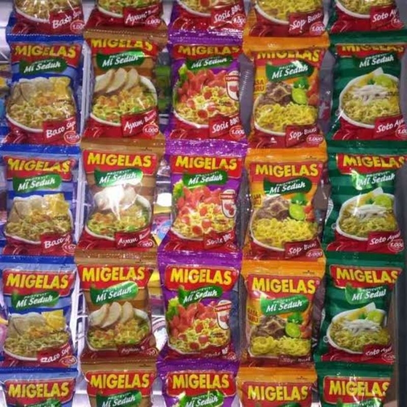 

Mie Gelas Instan ( 1 Renceng Isi 15 Pcs ) 30gr