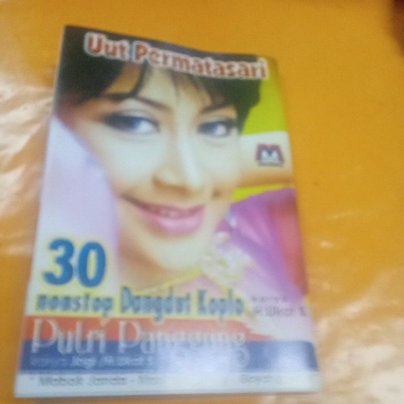 KASET PITA UUT PERMATASARI D084
