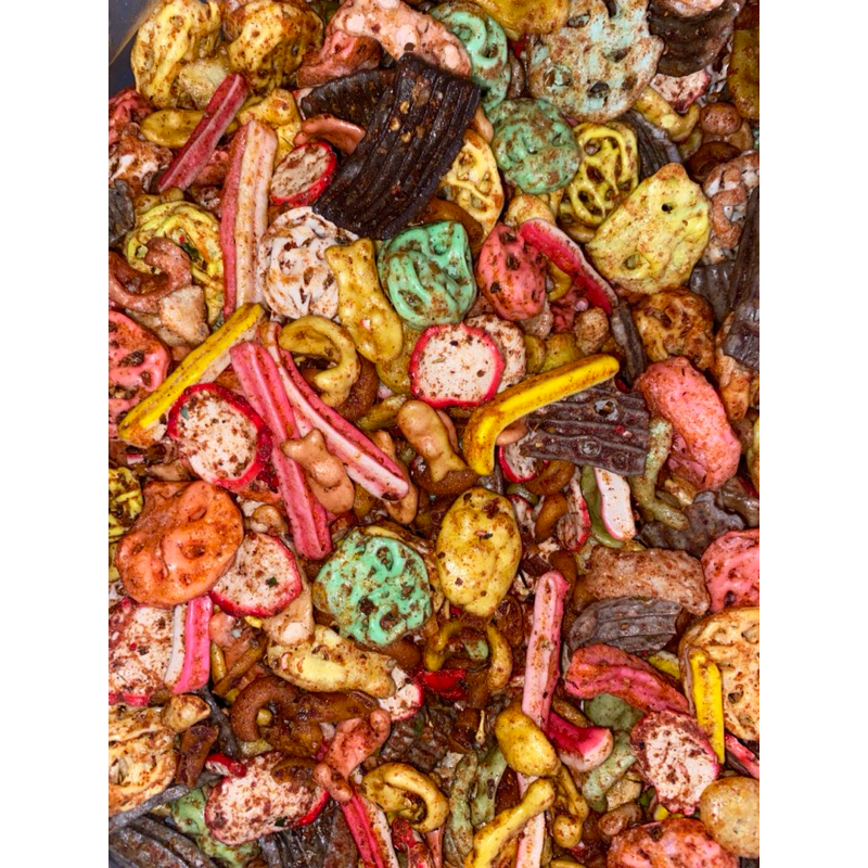 

SEBLAK MIX CAMPUR PEDAS 500g JENGKOL/BETON/IKAN/RAFAEL/MAKARONI-cemilan kripik pedas snack food