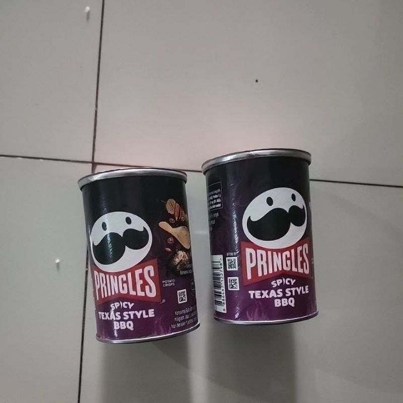 

Ay00! pringles 42gr 1ctn isi 12pcs spicy texas bbq
